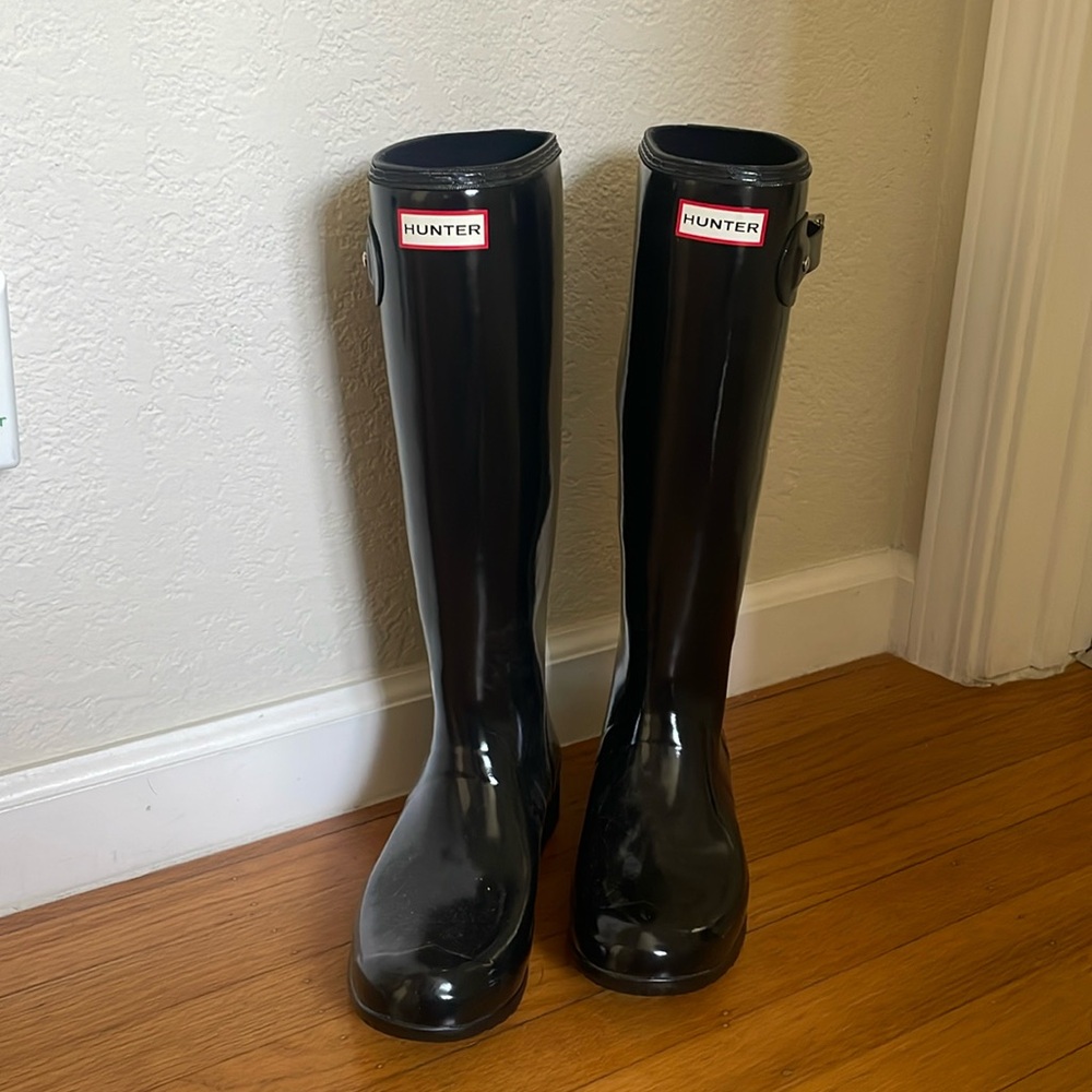 Black Hunter boots